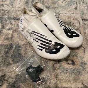 never worn NB spikes